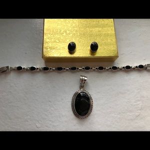 Onyx and silver earrings, bracelet and pendant